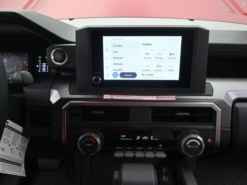 New 2026 Toyota 4Runner SR5 AWD/4WD image 6