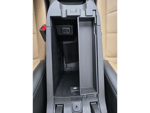 Used 2024 Chevrolet Equinox Premier image 19