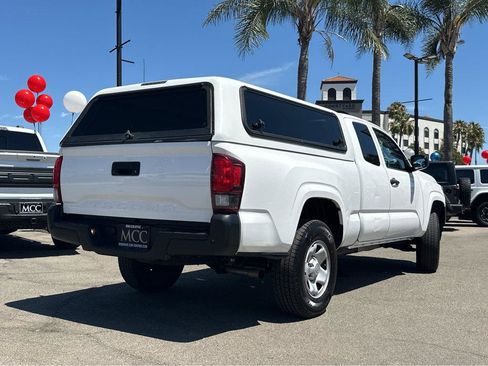 Used 2020 Toyota Tacoma SR RWD image 13