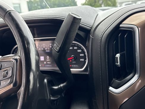 Used 2021 Chevrolet Silverado 2500 High Country w/ Z71 Off-Road Package image 16