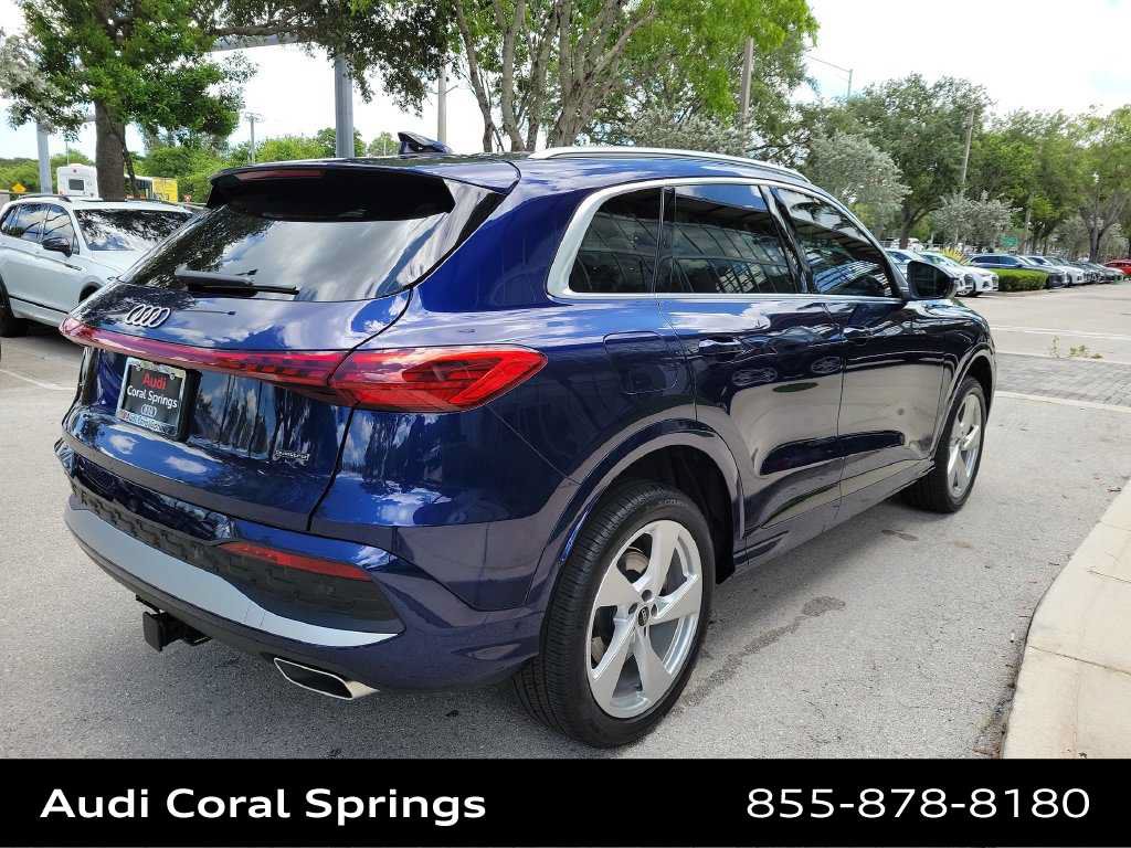 Certified 2025 Audi Q5 Premium Plus w/ Premium Plus AWD/4WD image 8