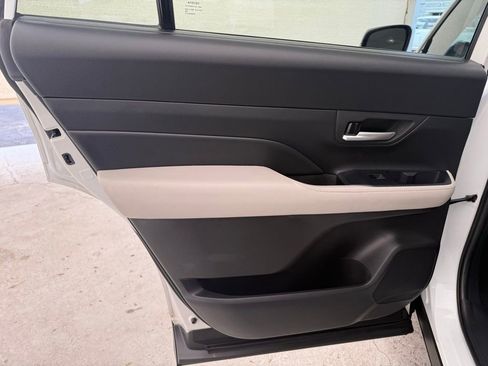 Used 2024 Toyota Grand Highlander Platinum image 24