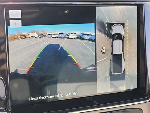 Certified 2022 Ford F450 Limited w/ FX4 Off-Road Package image 21