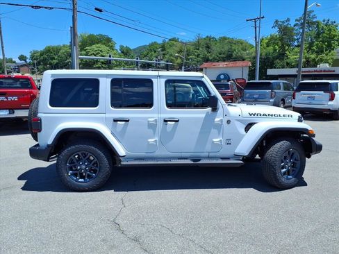 New 2026 Jeep Wrangler Unlimited Sport AWD/4WD image 3