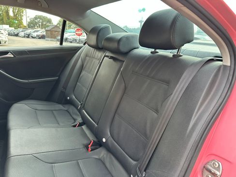 Used 2012 Volkswagen Jetta SE image 33