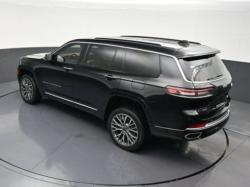 Used 2021 Jeep Grand Cherokee L Summit AWD/4WD image 19