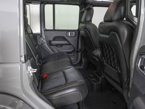 Used 2023 Jeep Wrangler Unlimited Rubicon 392 w/ Xtreme Recon 35" Tire Package AWD/4WD image 10