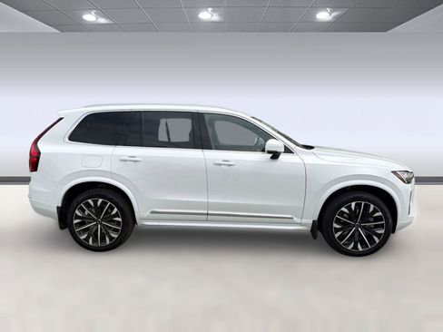 New 2026 Volvo XC90 B5 Plus w/ Protection Package image 8
