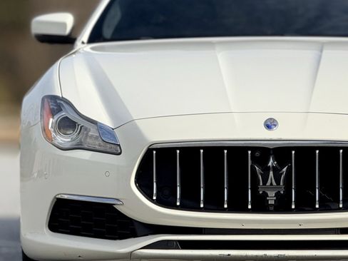 Used 2017 Maserati Quattroporte S GranLusso Q4 image 13