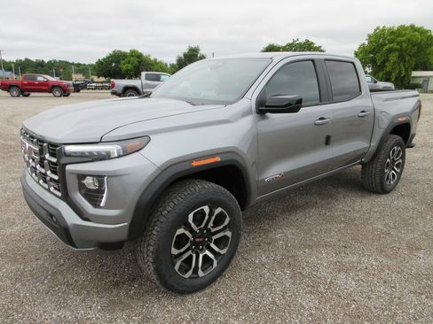 New 2026 GMC Canyon AT4 w/ Nightfall Essentials Package AWD/4WD image 10