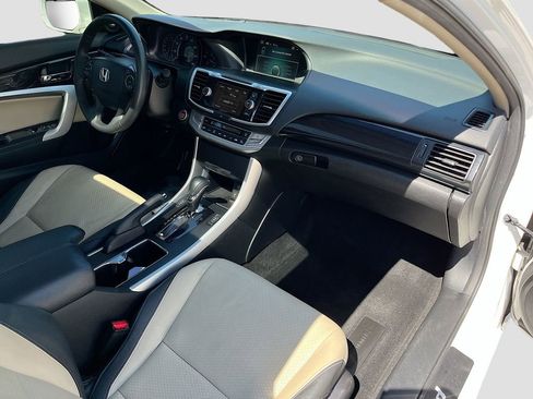 Used 2015 Honda Accord EX-L image 34