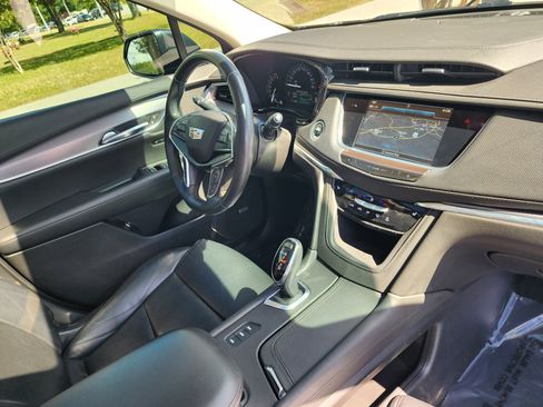 Used 2019 Cadillac XT5 Luxury AWD/4WD image 14