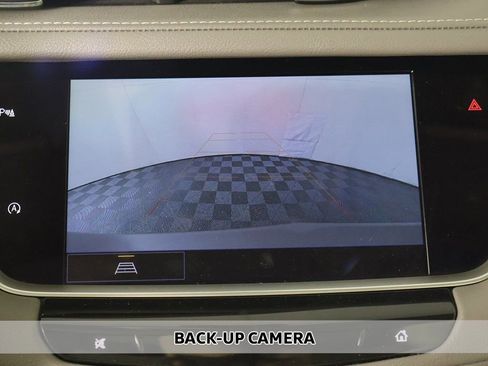 Used 2023 Cadillac XT5 Premium Luxury image 7