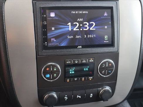 Used 2014 GMC Yukon SLT AWD/4WD image 16
