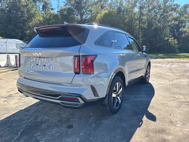 Used 2023 Kia Sorento EX w/ Panoramic Sunroof Package FWD image 3