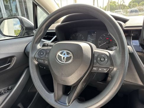 Used 2023 Toyota Corolla LE w/ LE Convenience Package FWD image 53