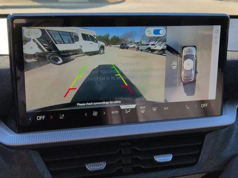 New 2026 Ford Explorer Platinum image 23