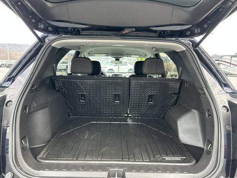 Used 2021 Chevrolet Equinox LS w/ LS Convenience Package image 19