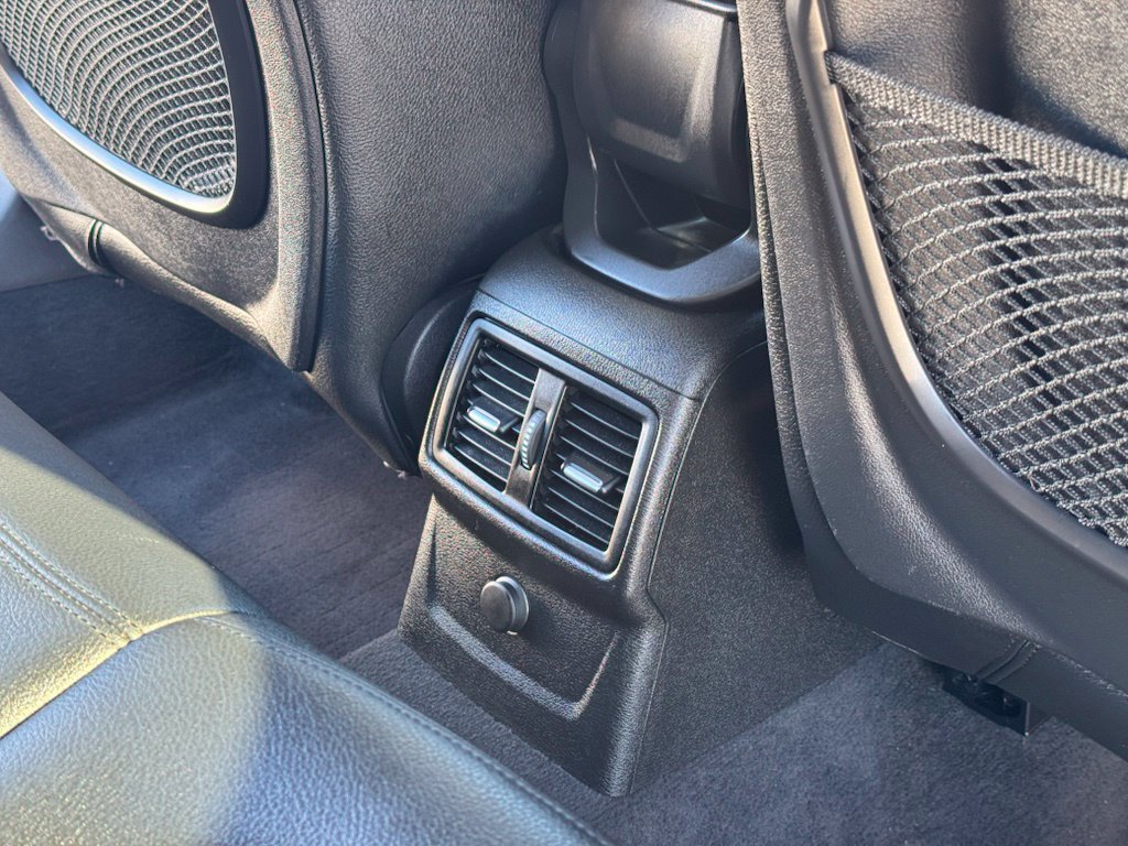 Used 2017 BMW X1 xDrive28i AWD/4WD image 22