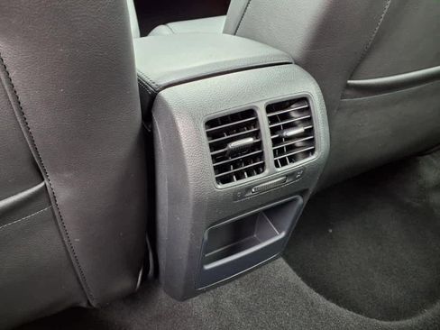 Used 2013 Volkswagen GTI Autobahn image 11