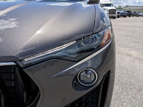 Used 2023 Maserati Levante Modena AWD/4WD image 9