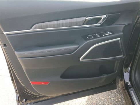 Used 2024 Kia Telluride SX image 8