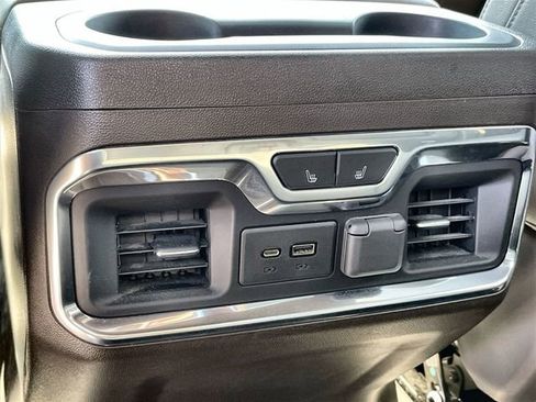 Certified 2021 Chevrolet Silverado 2500 LTZ w/ LTZ Premium Package image 22