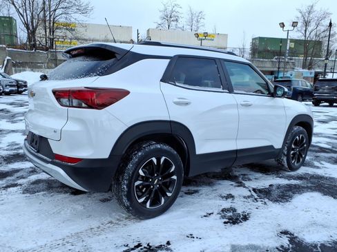 Used 2023 Chevrolet TrailBlazer LT image 3