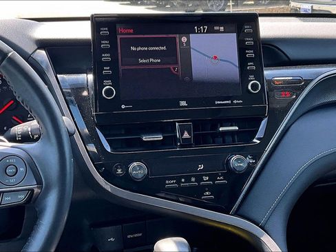 Used 2022 Toyota Camry XSE w/ Navigation Package image 6
