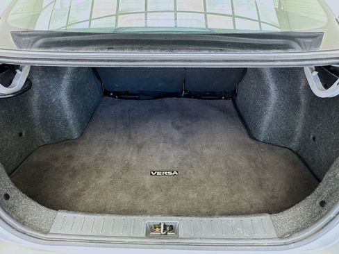 Used 2023 Nissan Versa SV image 17