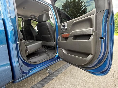 Used 2018 GMC Sierra 1500 SLT w/ SLT Premium Package AWD/4WD image 34