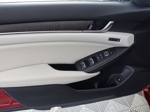 Used 2021 Honda Accord EX-L image 24