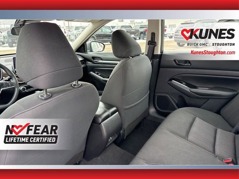 Used 2023 Nissan Altima 2.5 SV image 35