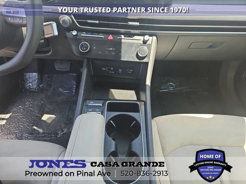 Used 2025 Hyundai Sonata SEL FWD image 11