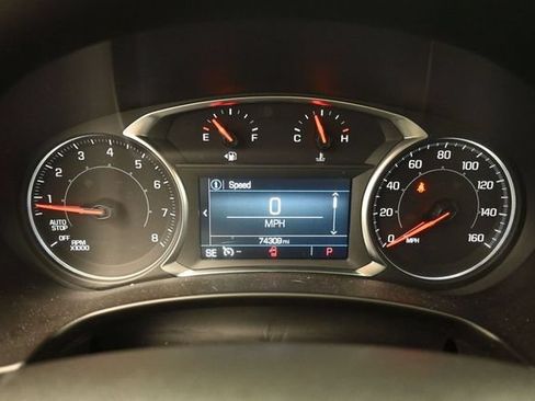 Used 2024 GMC Terrain SLE FWD image 16