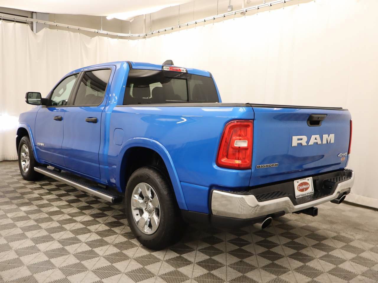 Used 2025 RAM 1500 Big Horn AWD/4WD image 3