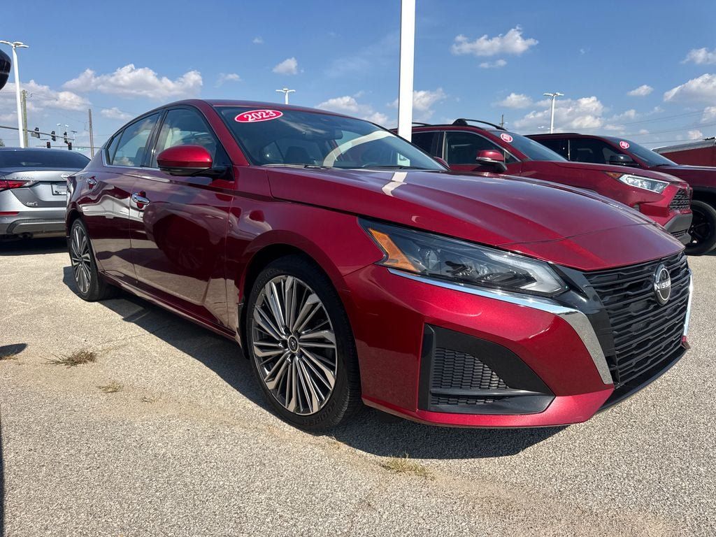 Used 2023 Nissan Altima 2.5 SL FWD image 4