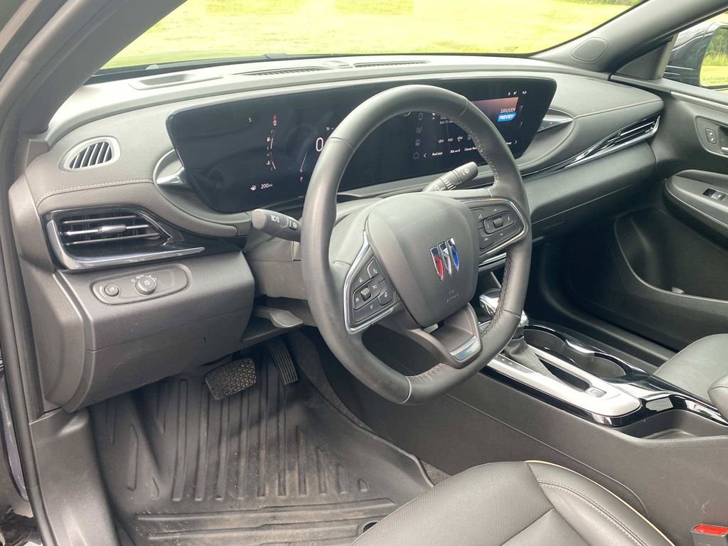 Used 2024 Buick Envista Avenir FWD image 22