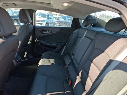 Used 2023 Chevrolet Malibu LT image 20