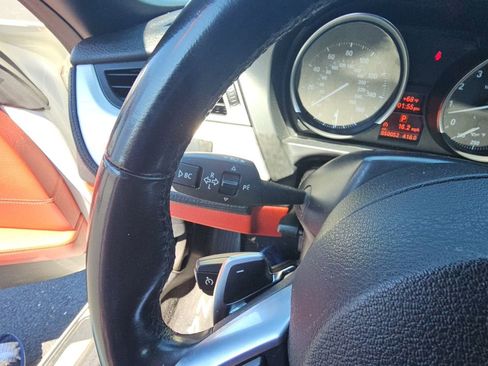 Used 2012 BMW Z4 sDrive35i RWD image 15