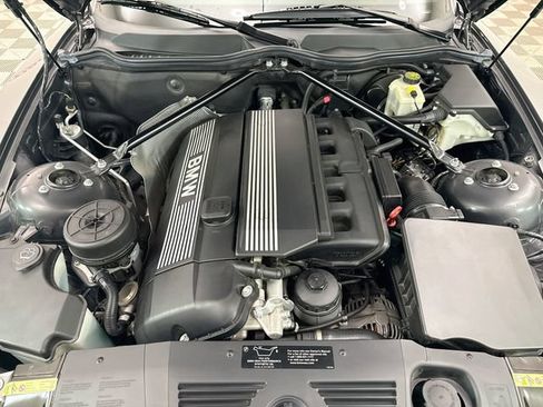 Used 2005 BMW Z4 3.0i RWD image 26