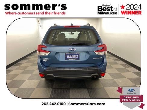 Certified 2023 Subaru Forester image 5