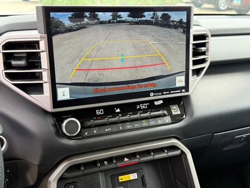 Used 2022 Toyota Tundra Limited w/ Power Package AWD/4WD image 19