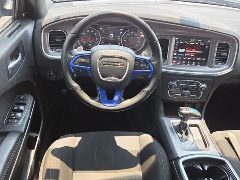 Used 2022 Dodge Charger R/T RWD image 5