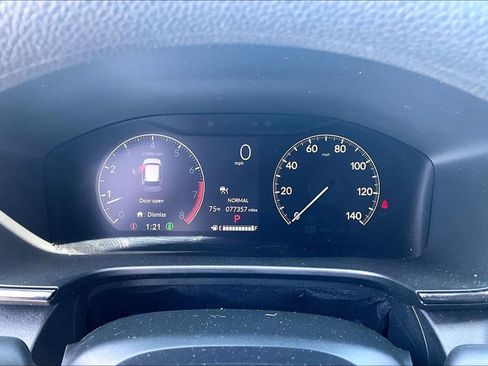 Used 2023 Honda CR-V LX image 13