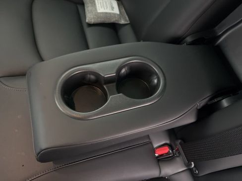 Used 2022 Tesla Model 3 Performance image 13