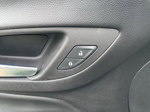 Used 2022 Chevrolet Equinox LT image 11