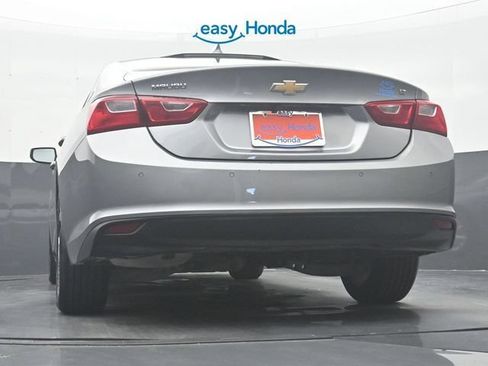 Used 2024 Chevrolet Malibu LT FWD image 32