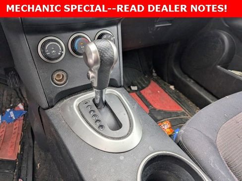 Used 2010 Nissan Rogue SL w/ Premium Pkg image 11