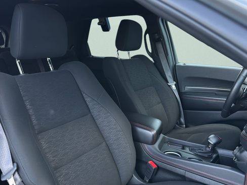 Used 2025 Dodge Durango GT AWD/4WD image 30